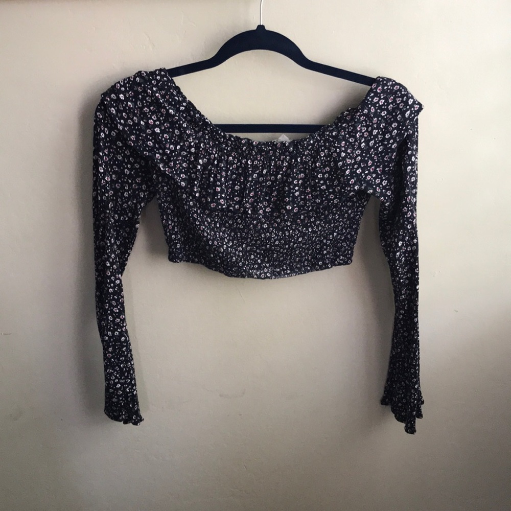Pacsun/LA hearts cropped and off the shoulder top